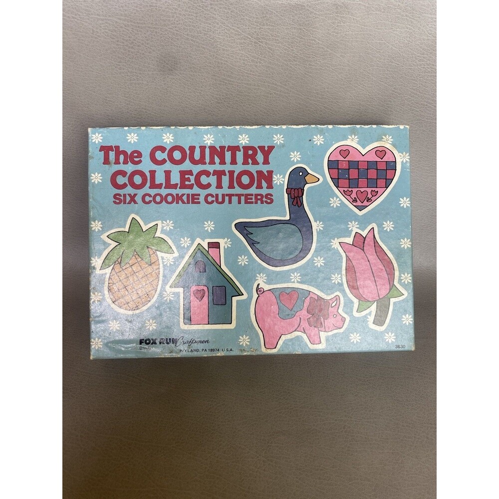 Vintage Cookie Cutters Country Collection 1986 Goose Cottage Granny Core